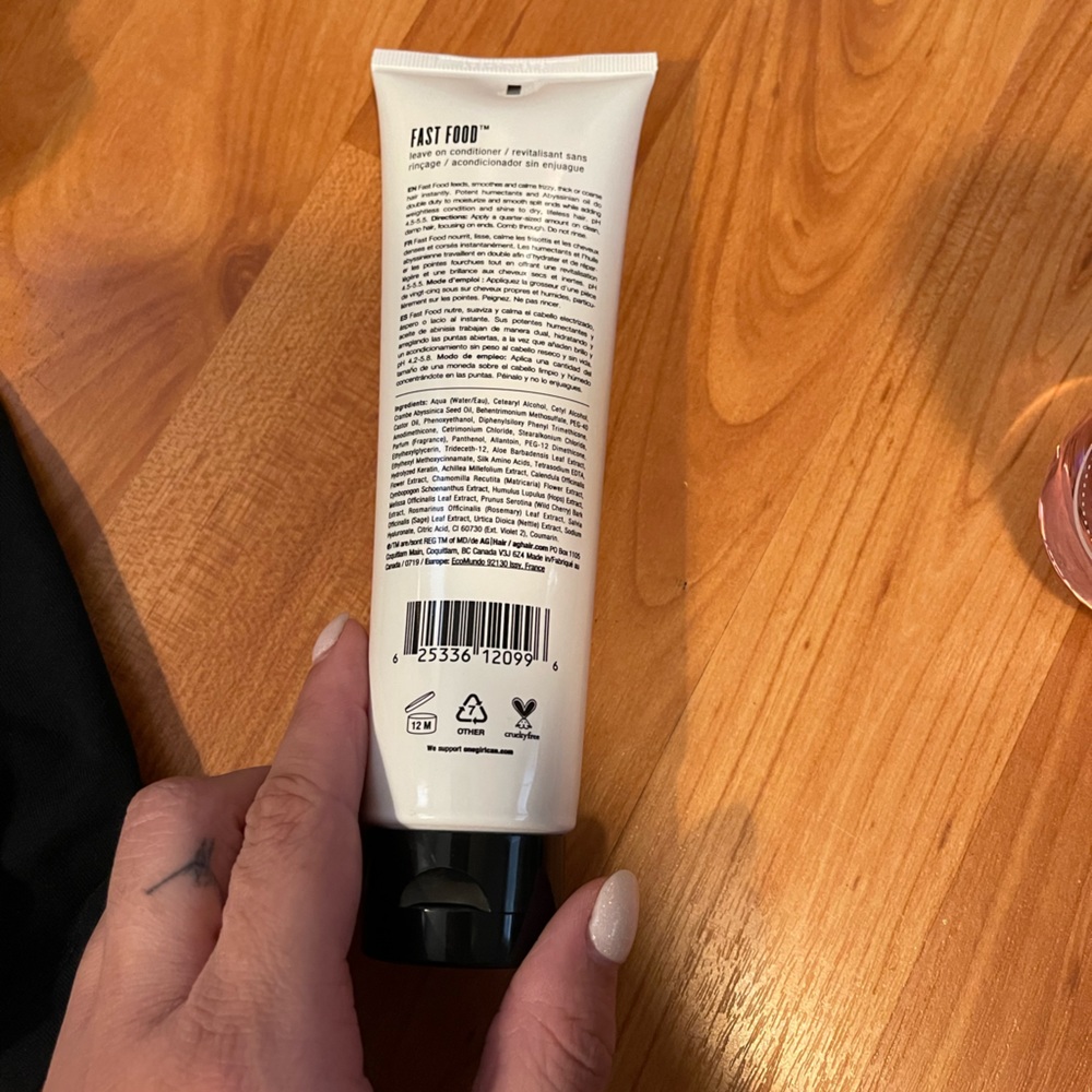 Leave on conditioner - Picture 2 of 2